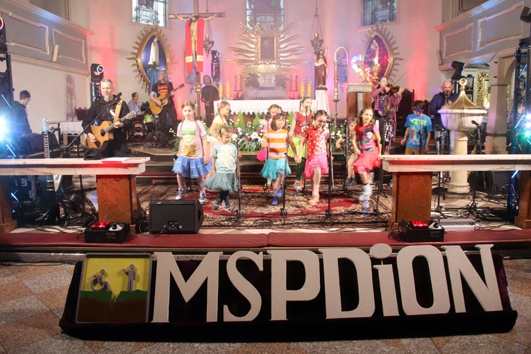Koncert Arki Noego w Miliczu, zorganizowany przez MSPDiON