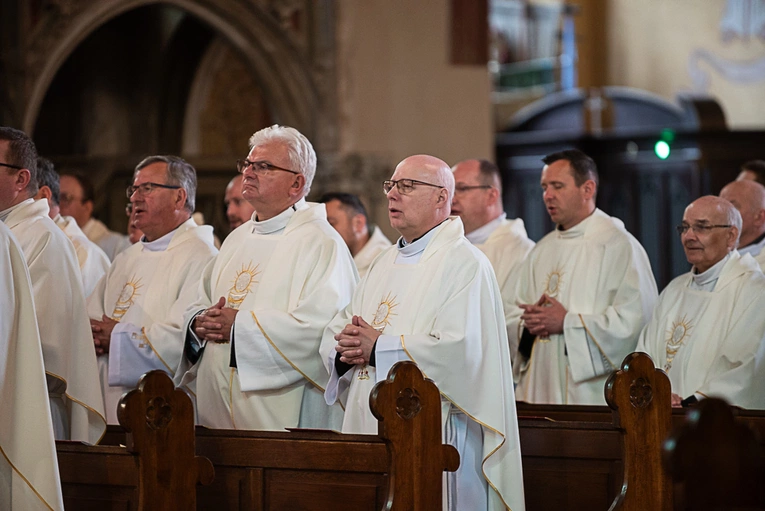 Święcenia diakonatu