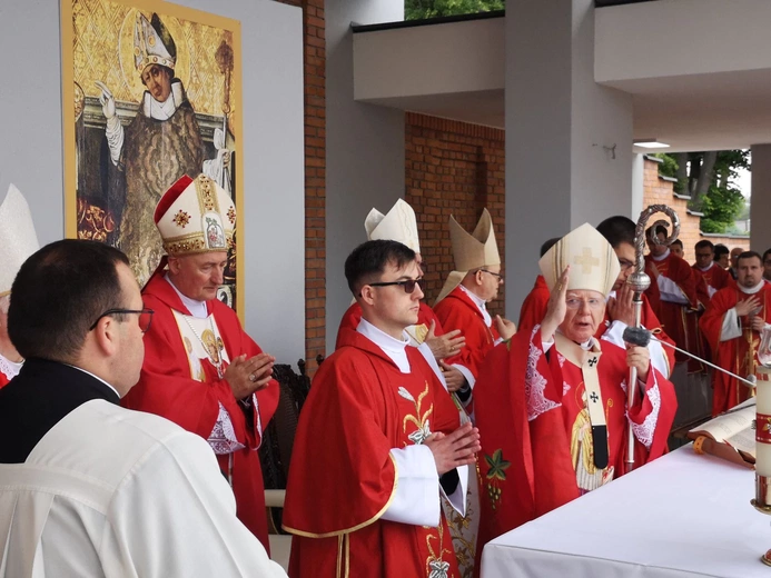 Abp Jędraszewski w Szczepanowie