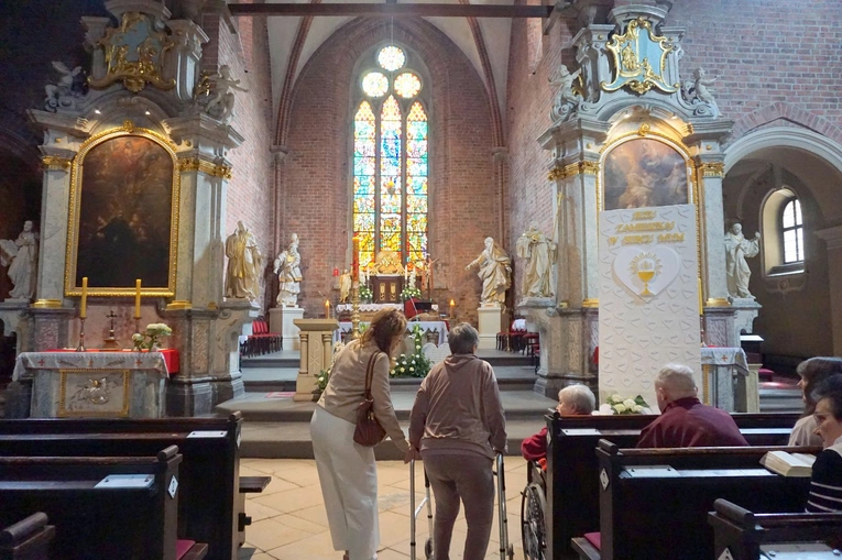 Pielgrzymka chorych i niepełnosprawnych 