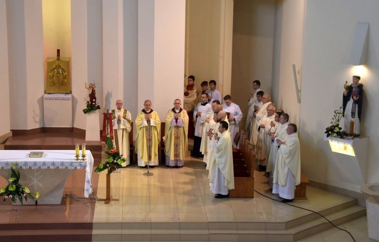 Forum Młodych - Eucharystia