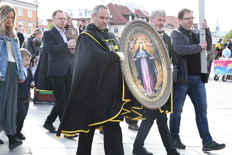 Peregrynacja relikwii bł. Ulmów w diecezji warszawsko-praskiej