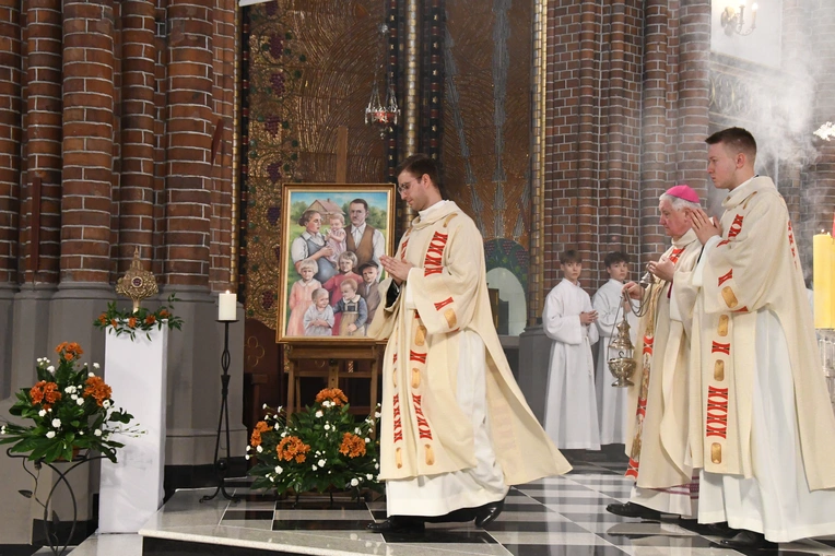 Peregrynacja relikwii bł. Ulmów w diecezji warszawsko-praskiej