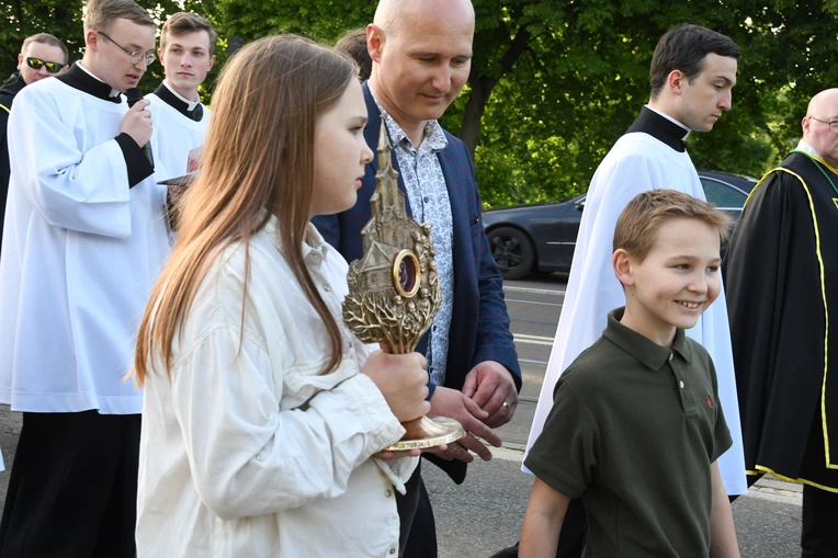 Peregrynacja relikwii bł. Ulmów w diecezji warszawsko-praskiej