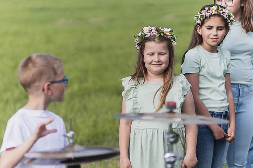 Na planie teledysku "Być jak Ty" scholi wNIEBOgłosy