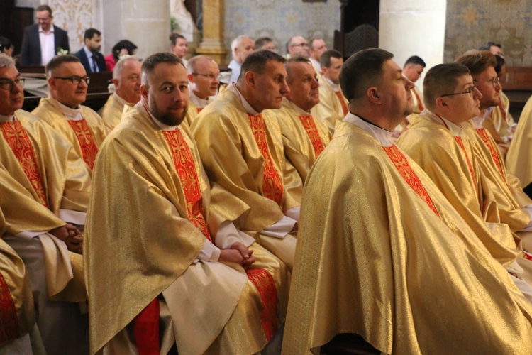 Płock. Rocznica święceń kapłańskich bp. Stułkowskiego