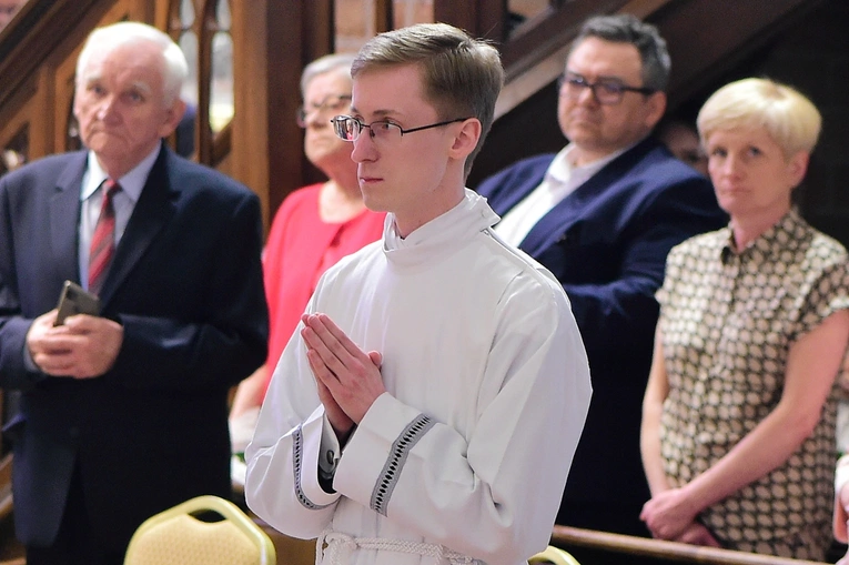 Święcenia diakonatu - konkatedra św. Jakuba w Olsztynie