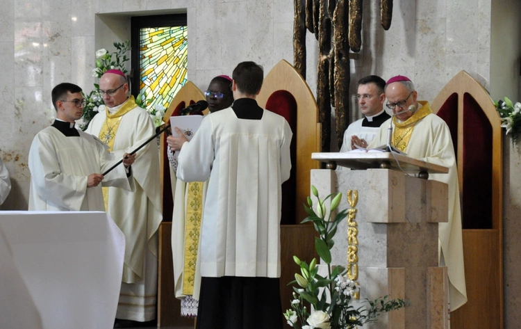 Święcenia kapłańskie w Opolu