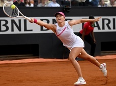 Turniej WTA w Rzymie - Świątek wygrała w finale z Sabalenką