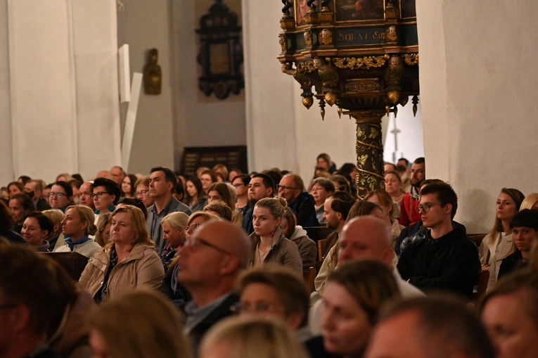 Wigilia Pięćdziesiątnicy w bazylice Mariackiej