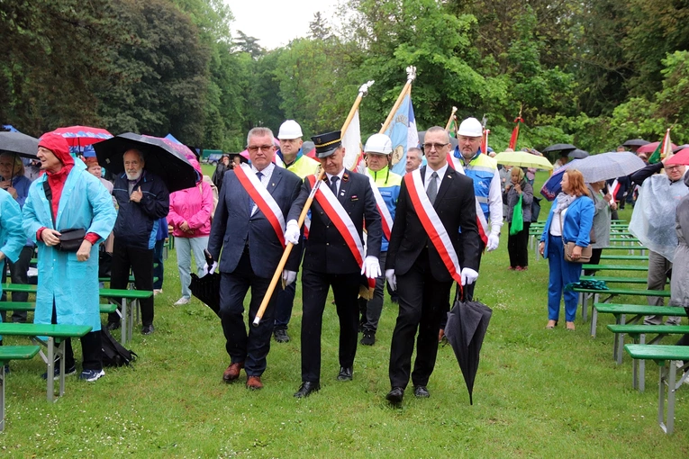 IX Pielgrzymka Ludzi Pracy w Henrykowie 2024