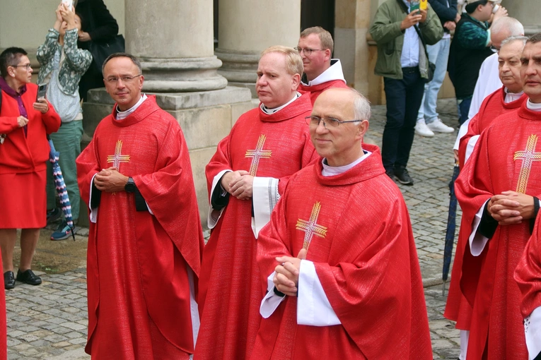 Otwarcie II Synodu Archidiecezji Wrocławskiej