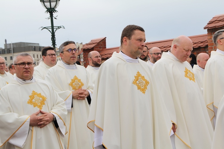 Otwarcie II Synodu Archidiecezji Wrocławskiej - cz. 3