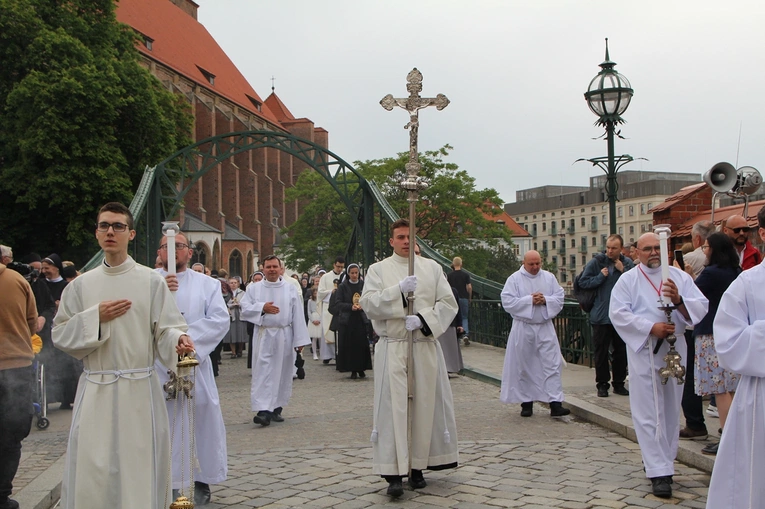 Otwarcie II Synodu Archidiecezji Wrocławskiej - cz. 3