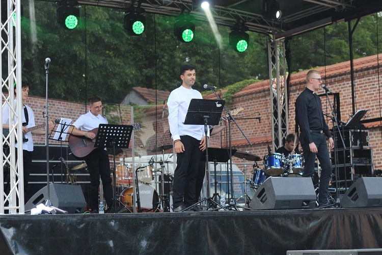 Piknik w ogrodach seminaryjnych