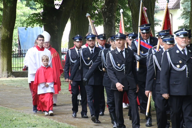 Sikórz. Wprowadzenie relikwii św. Andrzeja Boboli