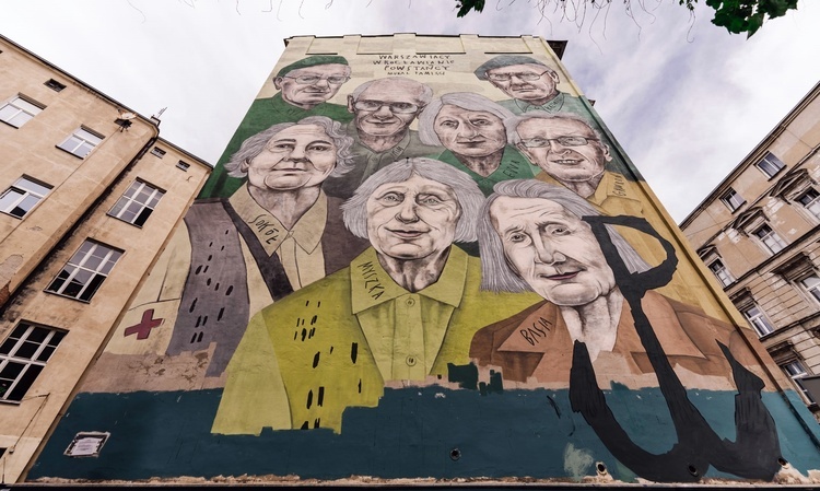 Mural z powstańcami warszawskimi odsłonięty 