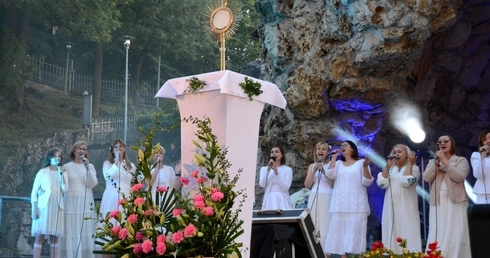 Koncert Uwielbienia w nowej formule