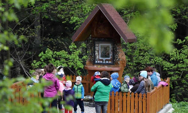 Majówki pod kapliczkami