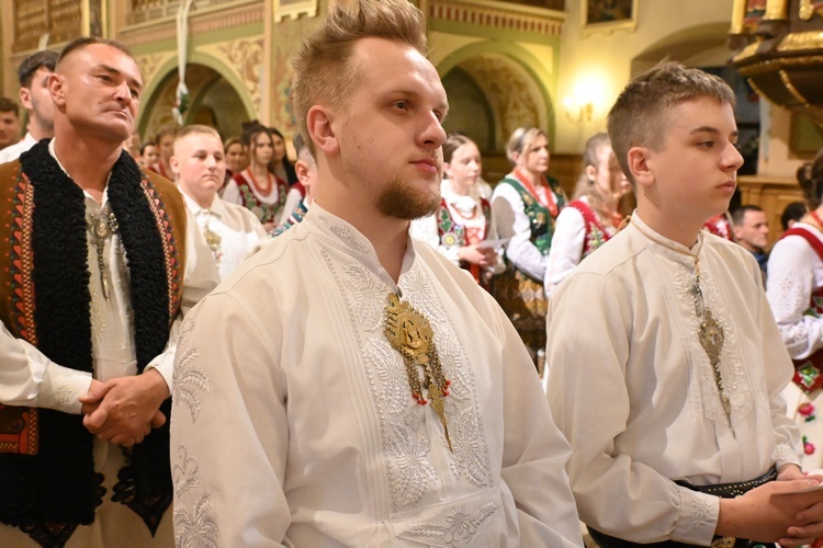 Bierzmowanie w parafii w Czarnym Dunajcu 