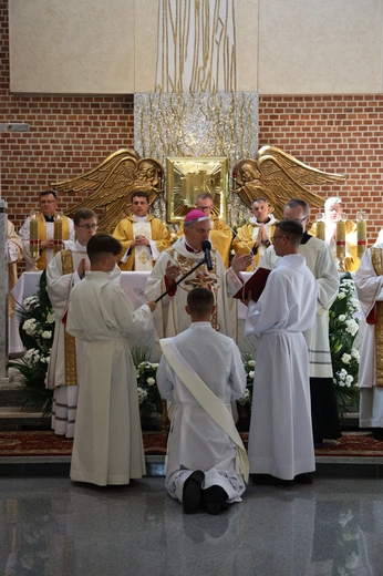 Święcenia kapłańskie u michalitów