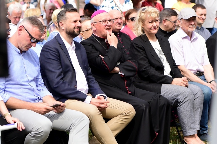 Olsztyn. Odpust parafii bł. Stefana Wyszyńskiego 