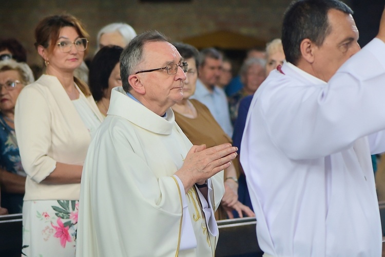 Olsztyn. Odpust parafii bł. Stefana Wyszyńskiego 