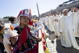 Franciszek do dzieci: wierzymy w Boga Ojca, Syna i Ducha Świętego