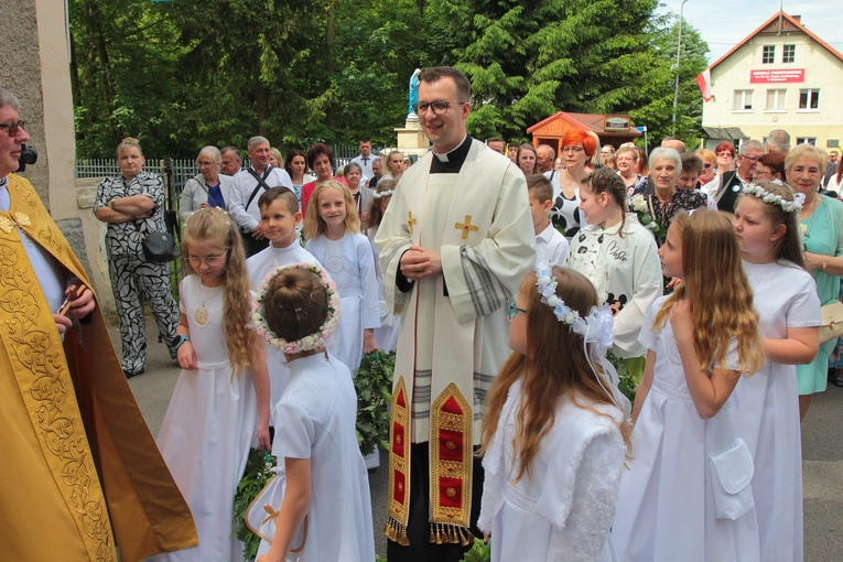 Prymicje w Rząsinach