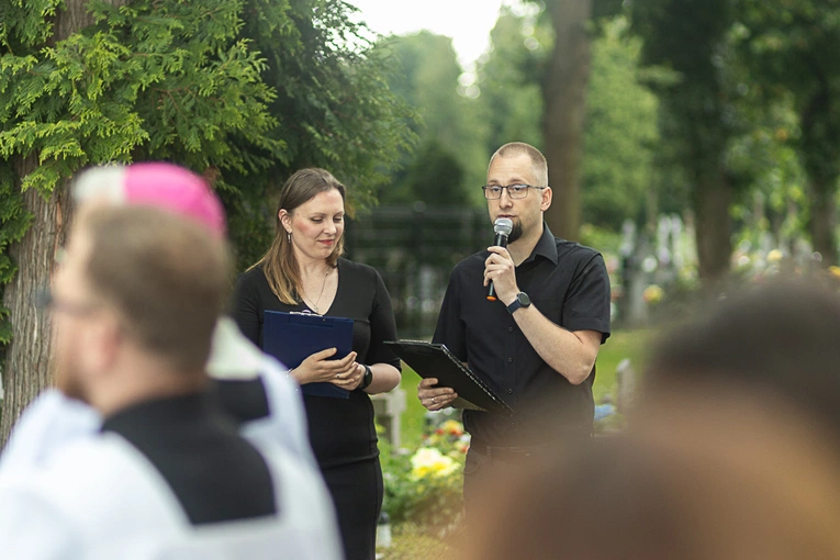 Poświęcenie pomnika Dziecka Utraconego