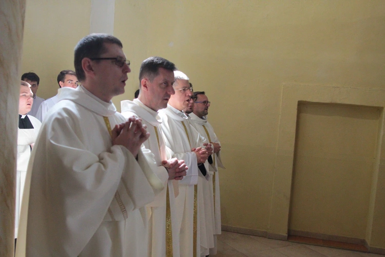 Neoprezbiter z Rząsin