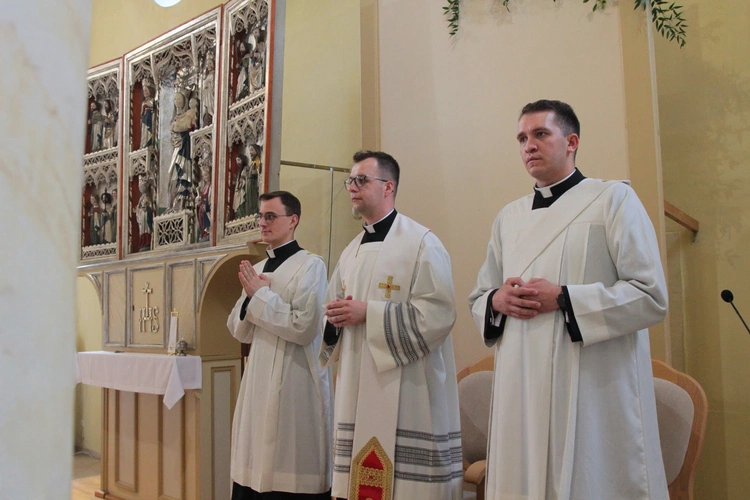 Neoprezbiter z Rząsin