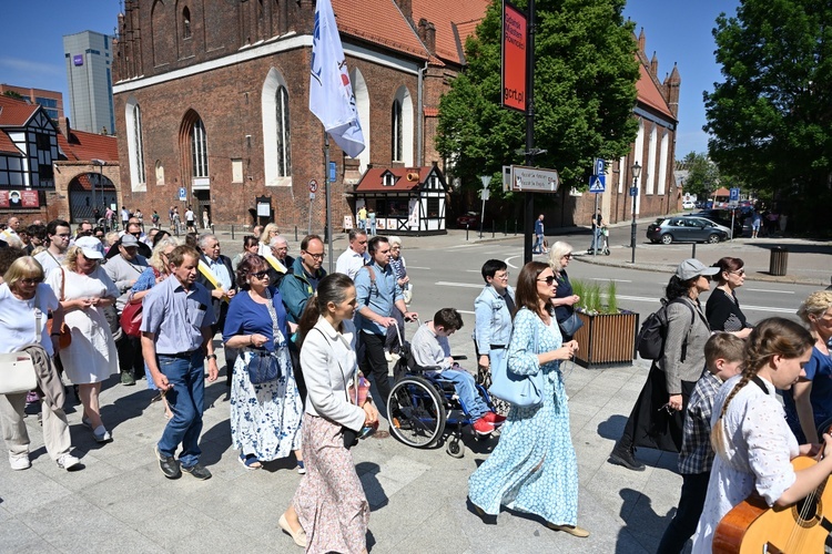 Rodzinna Procesja Różańcowa w Gdańsku