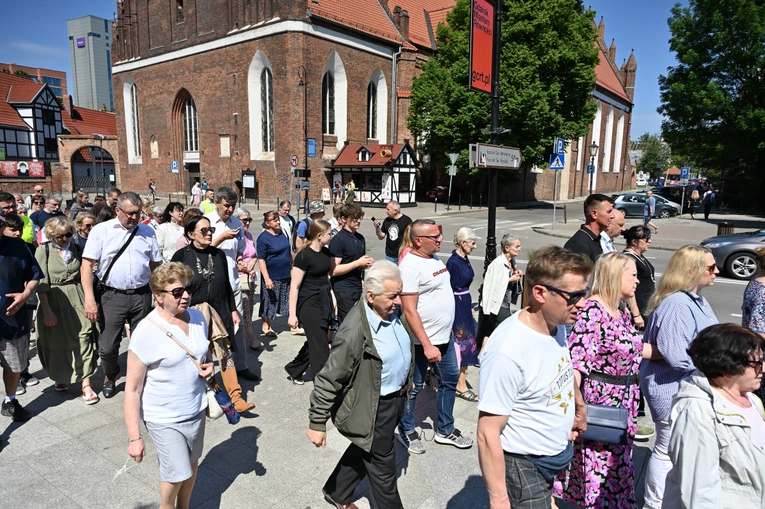 Rodzinna Procesja Różańcowa w Gdańsku