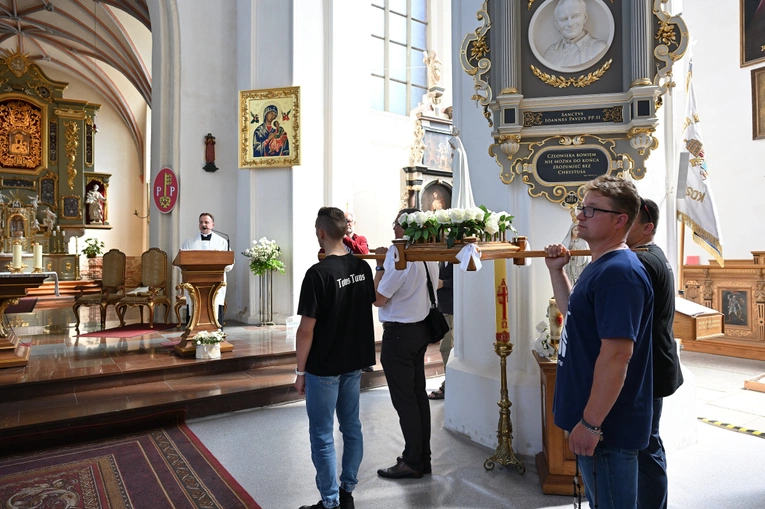 Rodzinna Procesja Różańcowa w Gdańsku