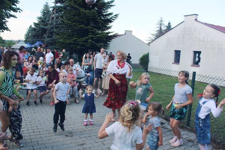 Rodzinna majówka z Mszą św., występami dla mam i najlepszymi naleśnikami