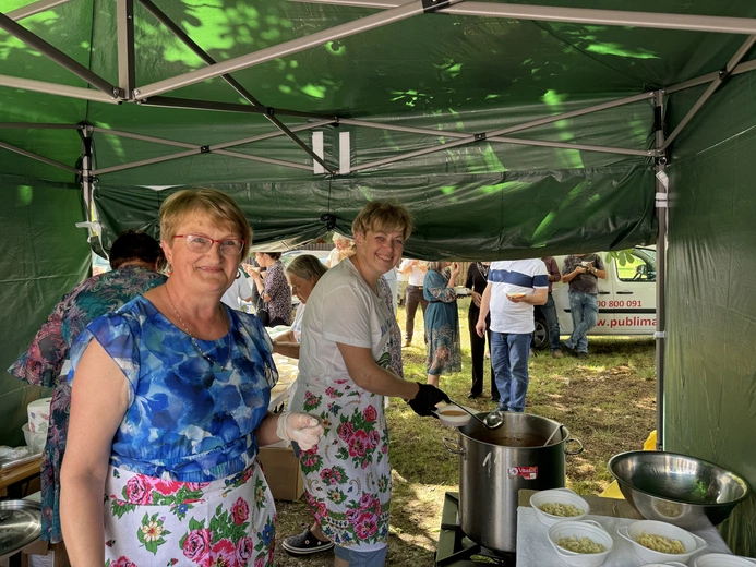 Piknik parafialny w Cielądzu