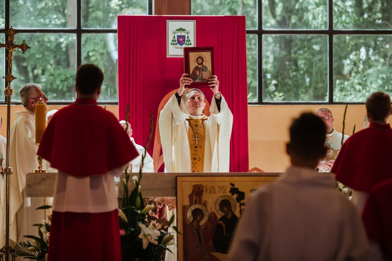 Uroczystości odpustowe w gdyńskiej parafii pw. Trójcy Świętej