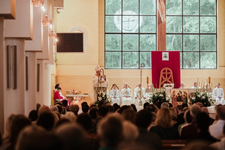 Uroczystości odpustowe w gdyńskiej parafii pw. Trójcy Świętej