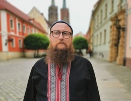 Arsenij – ksiądz z parku. Duchowy przewodnik prawosławnych Ukraińców