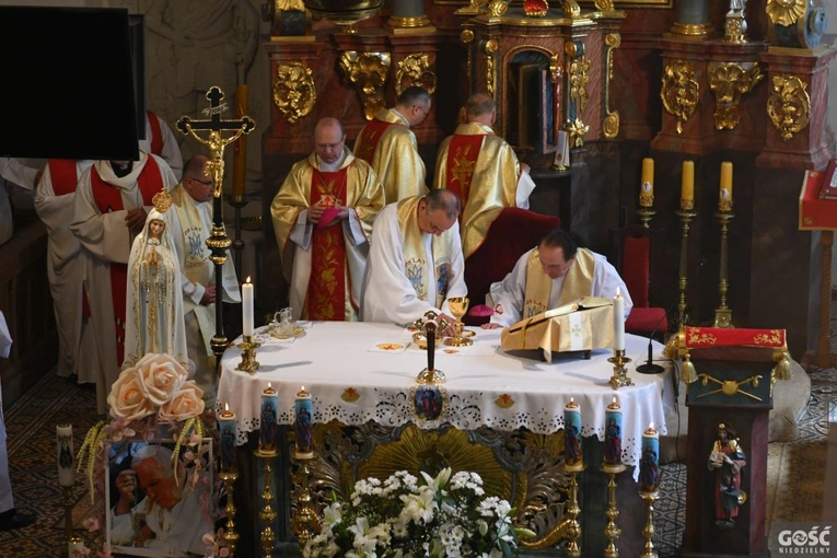 Dziękczynienie za 40 lat kapłaństwa w Jakubowie