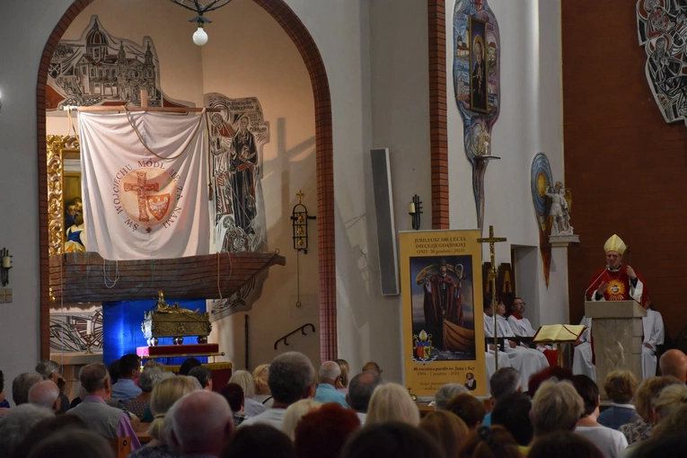 Msza św. w kościele św. Jana z Kęt w Rumi