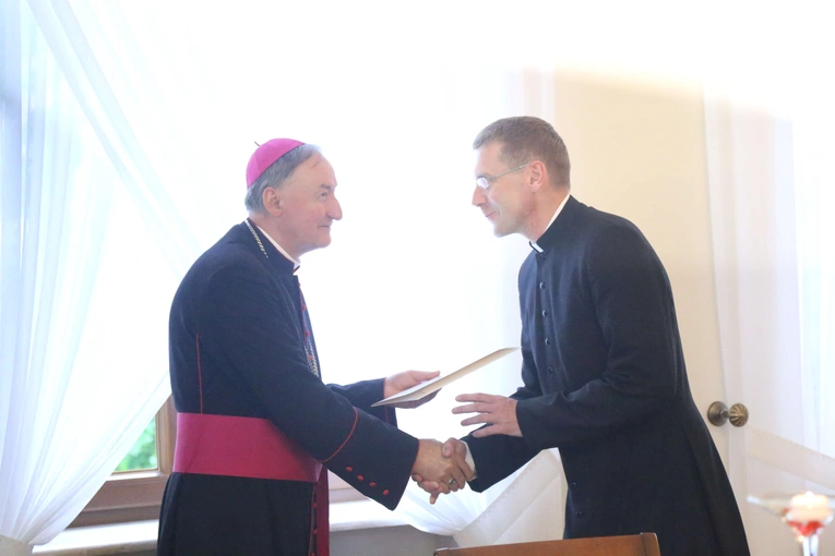 Wręczenie nominacji