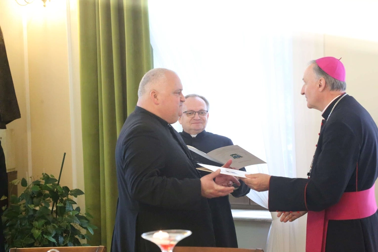 Wręczenie nominacji