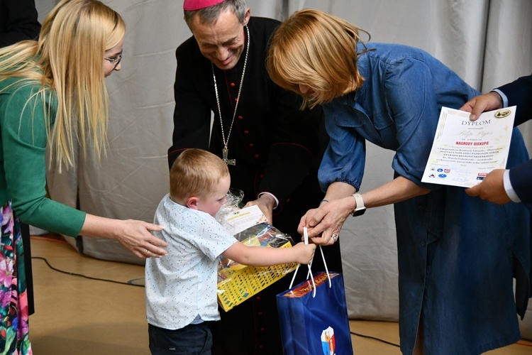 Tymowa. Konkurs o św. Urszuli Ledóchowskiej