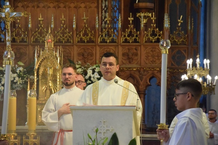 Procesja Bożego Ciała przeszła od katedry do fary.