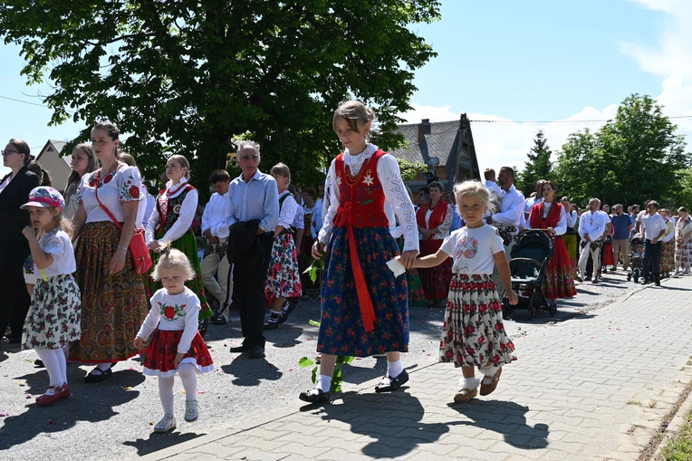 Procesja Bożego Ciała w Miętustwie