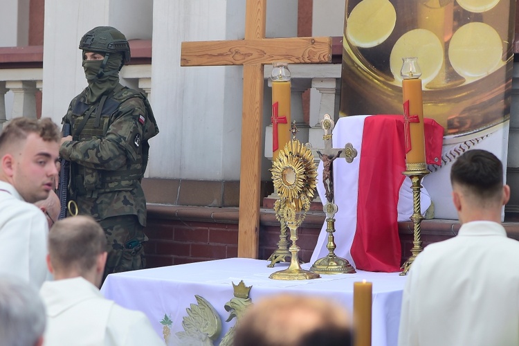 Olsztyn. Uroczystość Najświętszego Ciała i Krwi Chrystusa