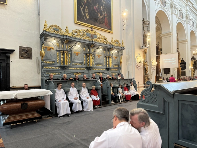 Boże Ciało w Łowiczu - Msza św.