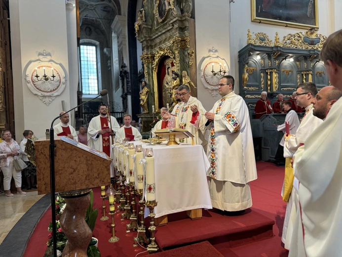 Boże Ciało w Łowiczu - Msza św.